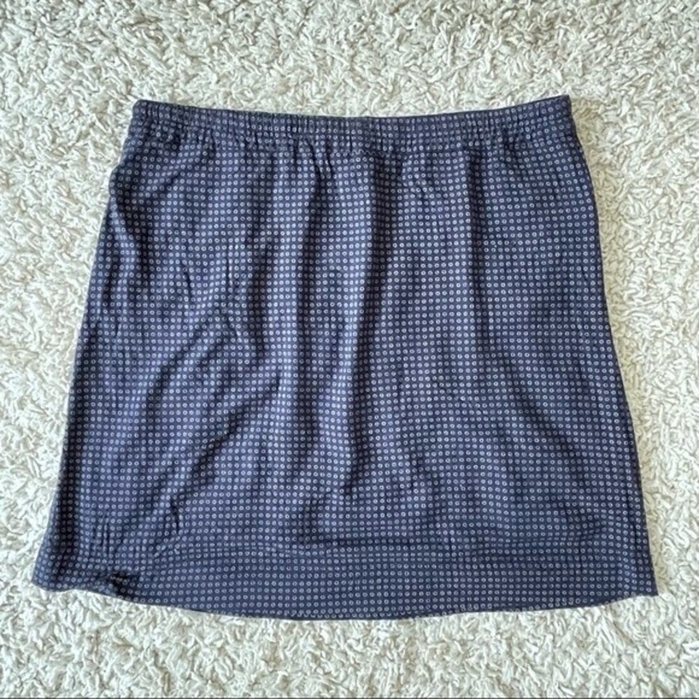 Eddie Bauer Blue Skirt White Pattern - L